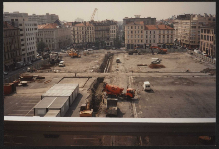 Construction du nouveau palais de justice à Lyon.