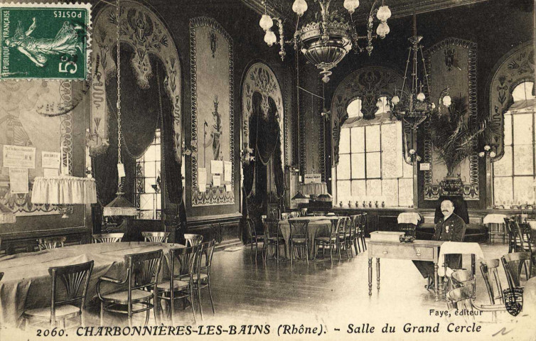 Charbonnières-les-Bains. Salle du grand Cercle.