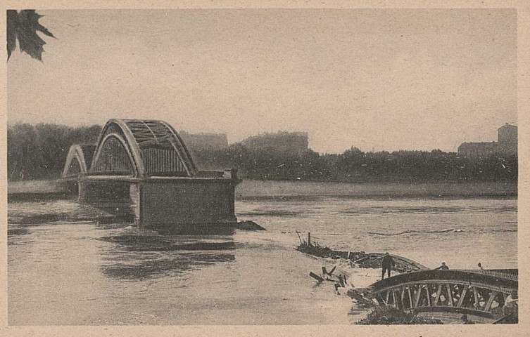 Pont de la Boucle.