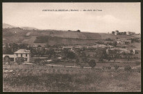 Pouilly-le-Monial. Au-delà de l'eau.