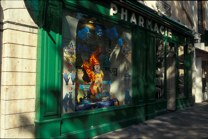 Images numériques (avril 1983-avril 1994).