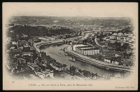 Lyon. Vue sur Serin et Vaise prise du restaurant Gay.