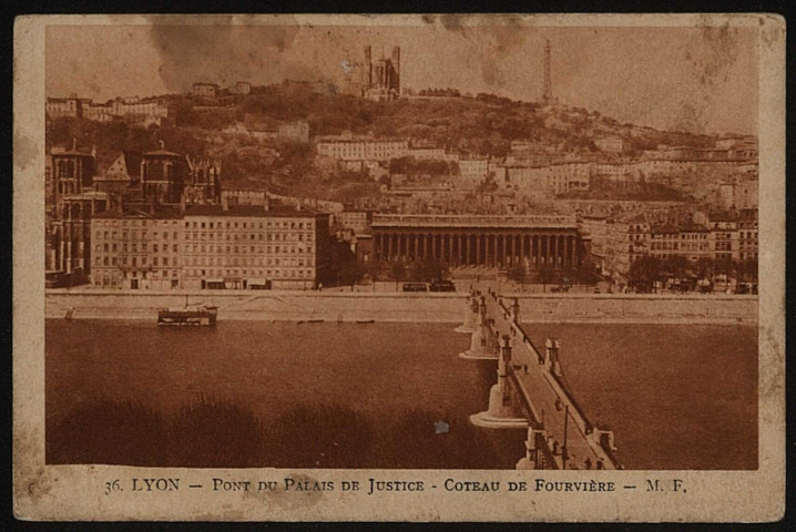 Pont du Palais de Justice et coteau de Fourvière.