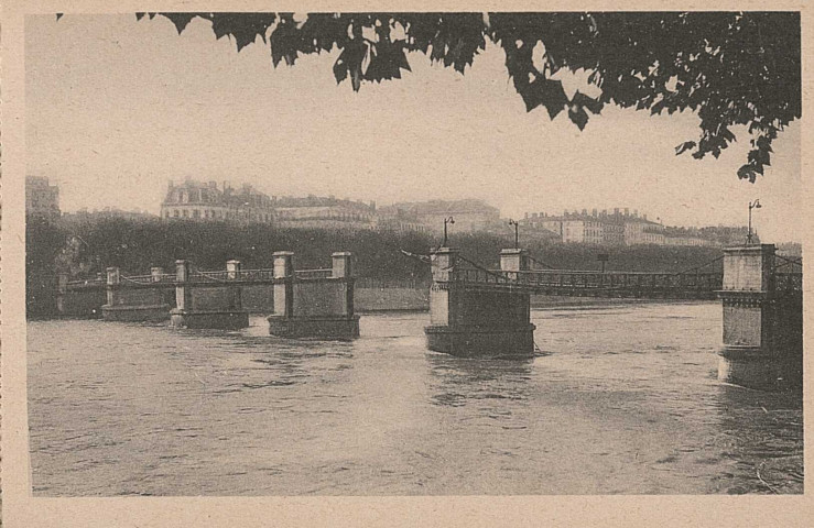 Pont de Vaïsse.