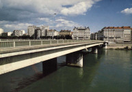Lyon. Pont de Lattre de Tassigny.