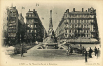 Lyon. La place et la rue de la République.