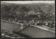Condrieu. Vue générale et pont sur le Rhône.