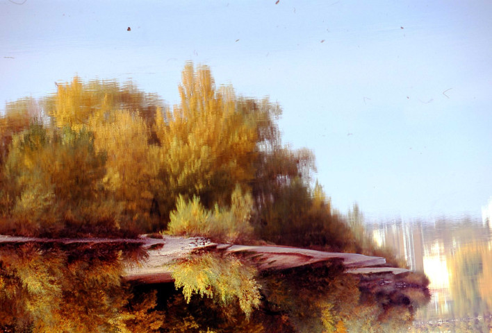 Janvier-mai, septembre, novembre 2003.