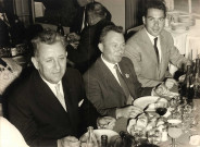 De gauche à droite : Jean CONDAMIN, deux hommes non identifiés.