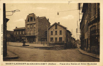 Saint-Laurent-de-Chamousset. Place des Halles et hôtel Moderne.