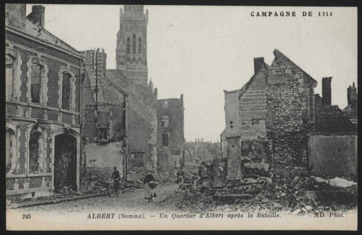 Un quartier d'Albert après la bataille.