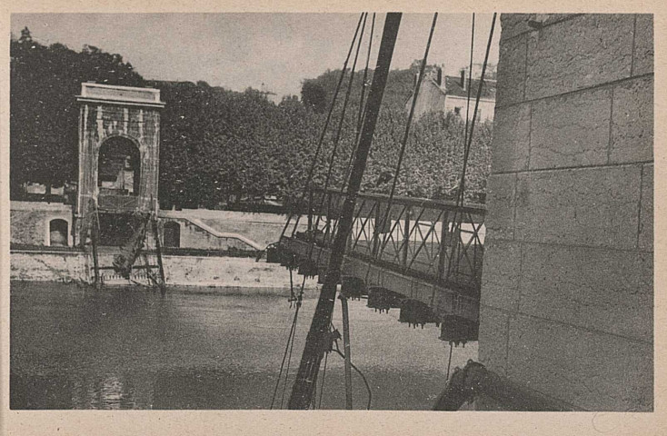 Pont du Port Mouton.