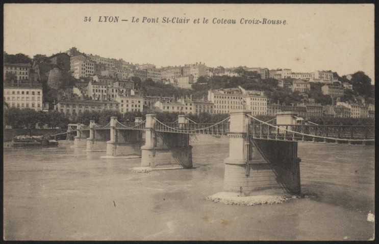 Lyon. Le pont Saint-Clair et le coteau Croix-Rousse.