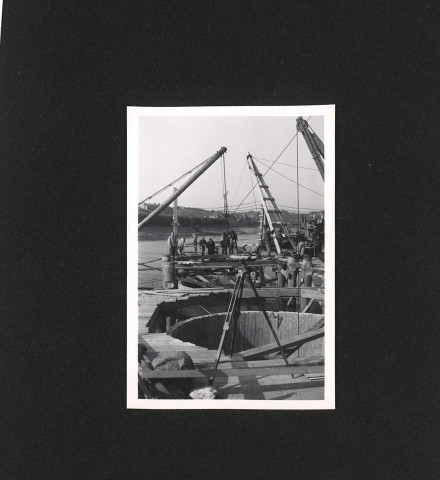 Avril-décembre 1950.