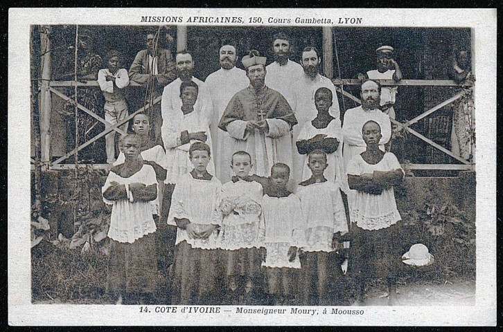 Monseigneur Moury, à Moousso.