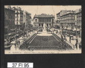 Square de la Bourse et monument de Pierre Puget.