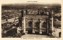 Lyon. Basilique de Fourvière, vue latérale.