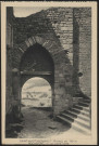 Saint-Martin-en-Haut. Rochefort, la vieille porte.