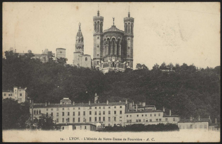 Lyon. L'abside de Notre-Dame de Fourvière.