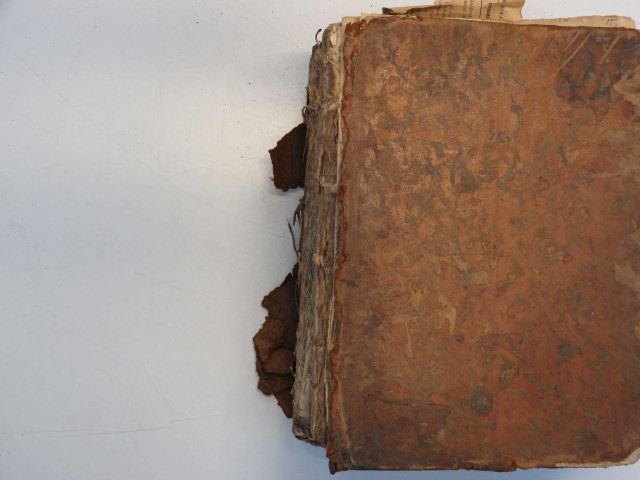 Mariages, transactions.