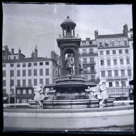 Place des Jacobins.