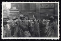 Plan de détail sur quelques soldats.