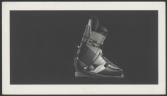 Chaussure de ski Salomon.