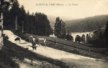 Saint-Igny-de-Vers. Le viaduc.