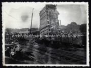 Dégâts sur le matériel ferroviaire et transports urbains.