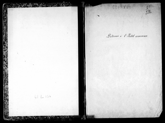 Listes des détenus à l'Hôtel Commun et dans diverses prisons de Lyon.