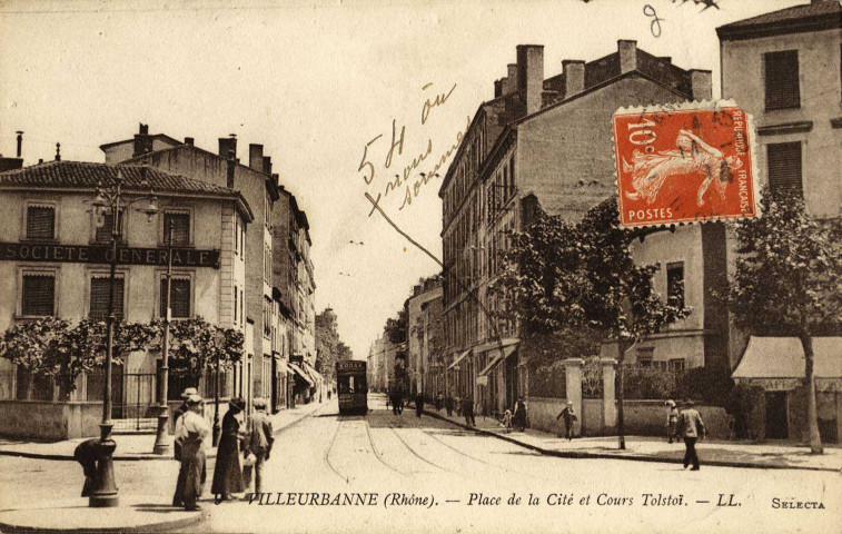 Villeurbanne. Place de la Cité et cours Tolstoï.
