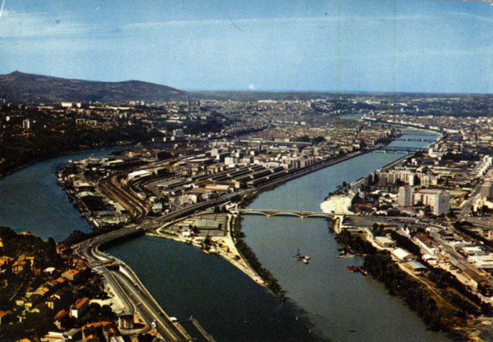 Lyon. Confluent du Rhône et de la Saône.