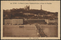 Lyon. Le palais de justice, cathédrale Saint-Jean et coteau de Fourvière.