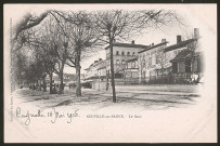 Neuville-sur-Saône. Le quai.